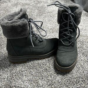 Timberland Women's Dark Gray Fur-Lined Winter Boots